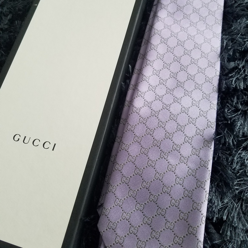 Purple lilac Gucci Tie